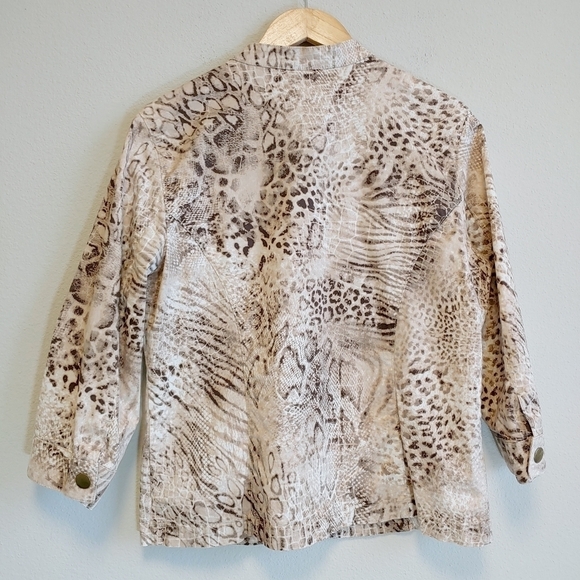 Chico's Reptile Print Mandarin Collar Casual Jacket Sz M - Picture 5 of 7
